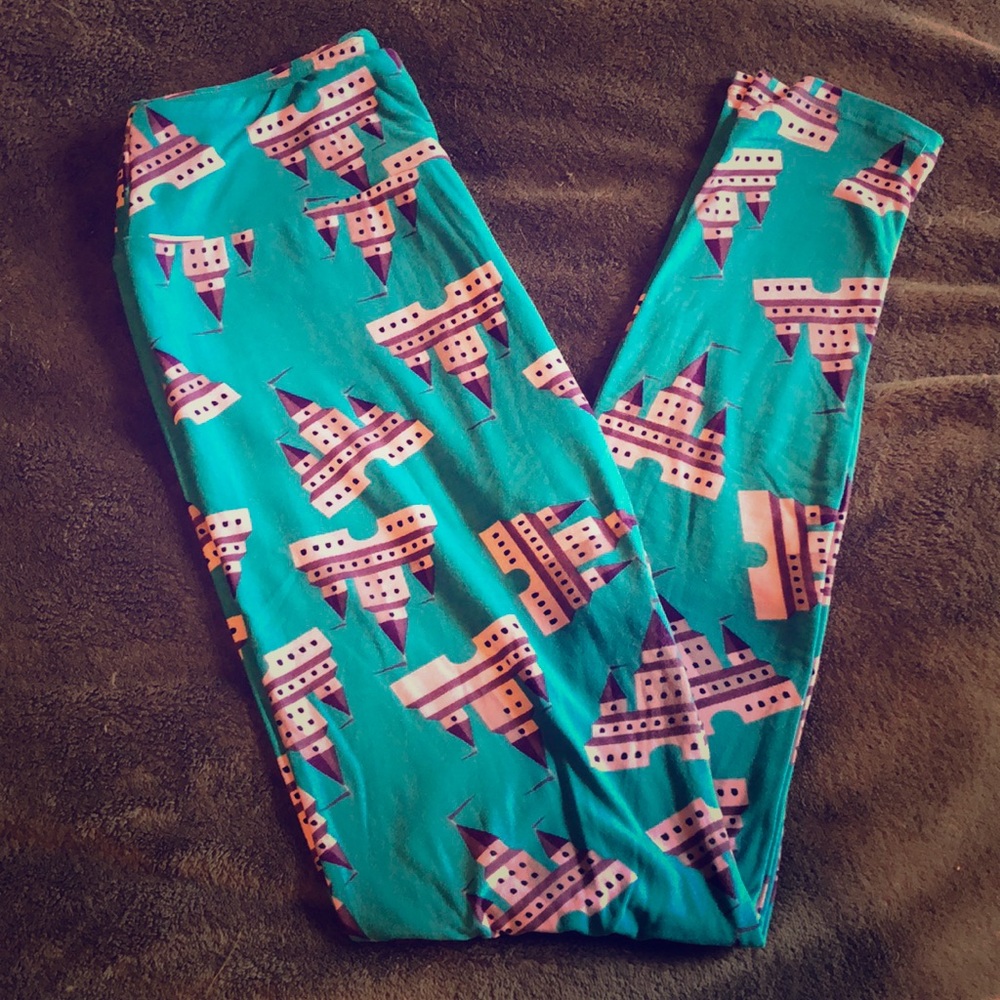 🏰 LLR Castle OS Leggings 🏰